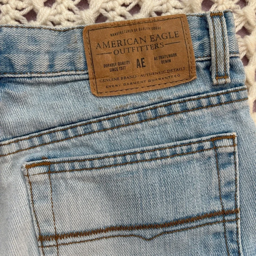American Eagle Outfitters Distressed Bootcut Jeans Mid Rise Women's SZ6 W30 Blue